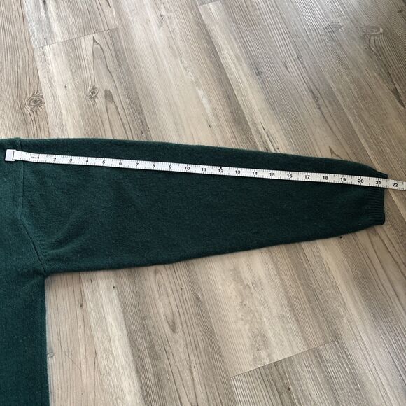 VINTAGE Woolrich Sweater 100% Lambswool Wool Crewneck Size Large - Picture 6 of 10